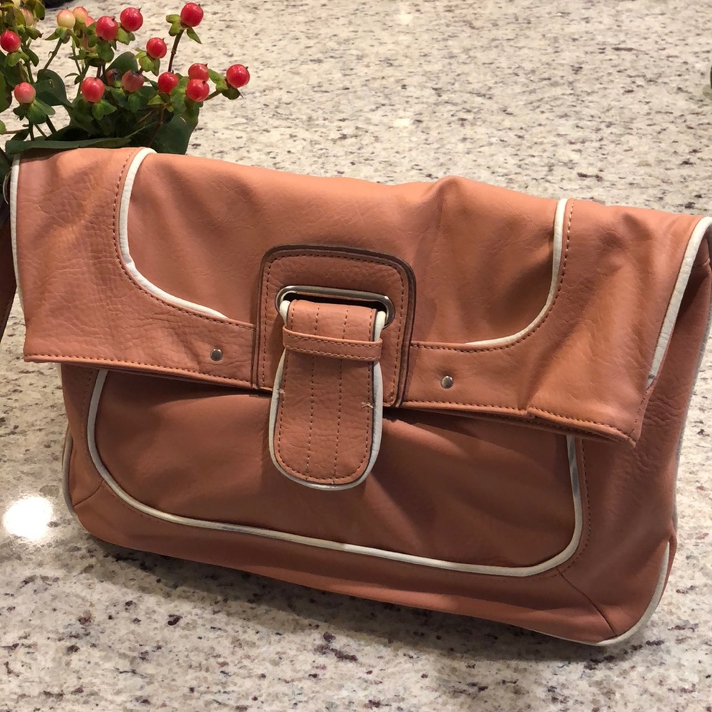 Oversized envelope clutch